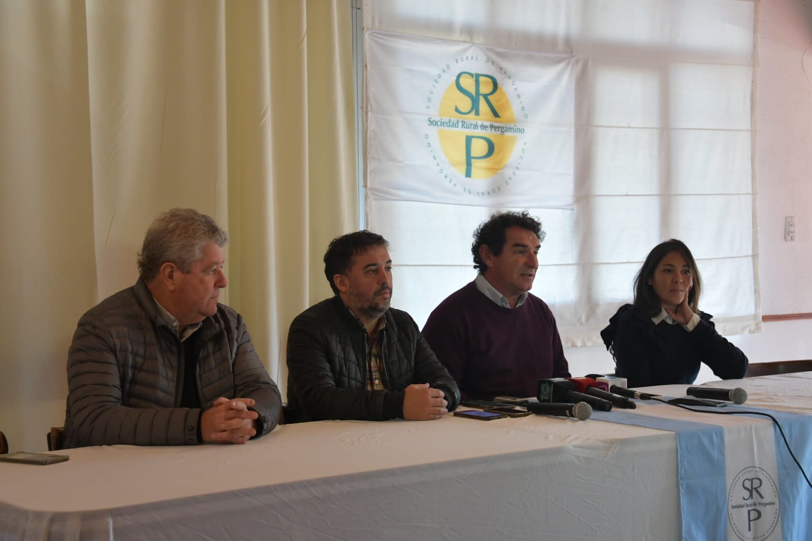 c431c00c-601d-405c-bcd3-76536e4c228e